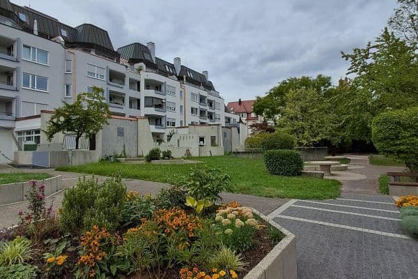 Predaj bytu 4-izbový 117 m², Stuttgart, Bádensko-Wurttembersko Predaj bytu 4-izbový 117 m², Stuttgart, Bádensko-Wurttembersko