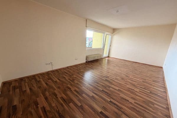 Prenájom bytu 2-izbový 64 m², Speyer Prenájom bytu 2-izbový 64 m², Speyer