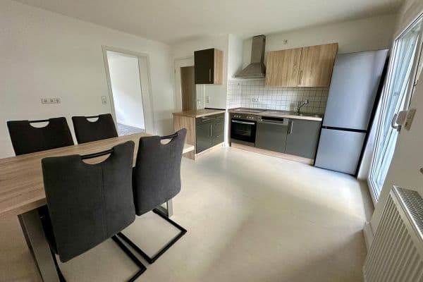Prenájom bytu 2-izbový 52 m², Weißenburgstraße 41a, Würzburg, Bavorsko Prenájom bytu 2-izbový 52 m², Weißenburgstraße 41a, Würzburg, Bavorsko
