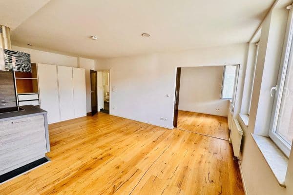 Predaj bytu 2-izbový 55 m², Äußere Sulzbacher Straße 132, Erlangen, Bavorsko Predaj bytu 2-izbový 55 m², Äußere Sulzbacher Straße 132, Erlangen, Bavorsko
