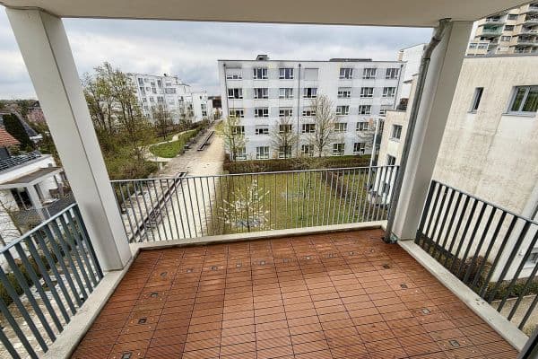 Prenájom bytu 2-izbový 60 m², Theresienbogen 23, Unterschleißheim, Bavorsko Prenájom bytu 2-izbový 60 m², Theresienbogen 23, Unterschleißheim, Bavorsko