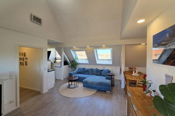 Predaj bytu 3-izbový 100 m², Tangermünder Weg 18, Berlin, Berlín Predaj bytu 3-izbový 100 m², Tangermünder Weg 18, Berlin, Berlín