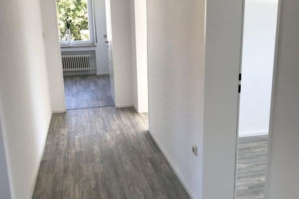 Prenájom bytu 4-izbový 91 m², Dinkelscherben Prenájom bytu 4-izbový 91 m², Dinkelscherben