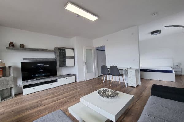 Prenájom bytu 1-izbový 46 m², Kluser Höhe 4, Wuppertal, Severné Porýnie - Westfálsko Prenájom bytu 1-izbový 46 m², Kluser Höhe 4, Wuppertal, Severné Porýnie - Westfálsko