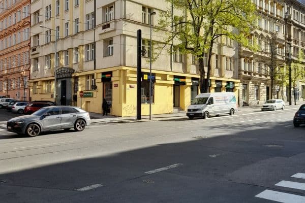 Prenájom kancelárie 17 m², Blanická, Praha Prenájom kancelárie 17 m², Blanická, Praha