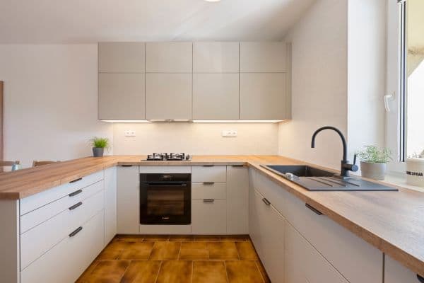 Predaj bytu 3-izbový 77 m², Hojerova, SO POÚ Kuřim Predaj bytu 3-izbový 77 m², Hojerova, SO POÚ Kuřim