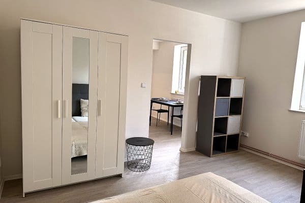 Prenájom bytu 1-izbový 31 m², Na Moklině, Praha Prenájom bytu 1-izbový 31 m², Na Moklině, Praha