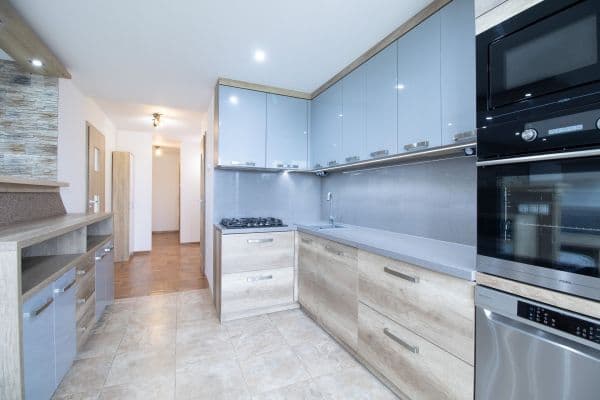 Prenájom bytu 3-izbový 65 m², Zalužanská, Mladá Boleslav, Středočeský kraj Prenájom bytu 3-izbový 65 m², Zalužanská, Mladá Boleslav, Středočeský kraj