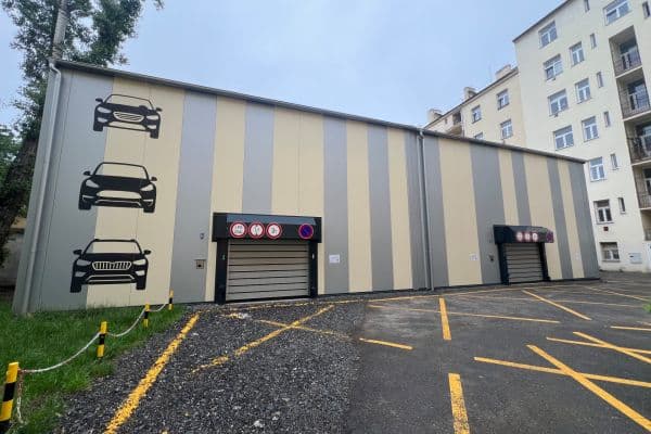 Prenájom garáže 21 m², Praha Prenájom garáže 21 m², Praha
