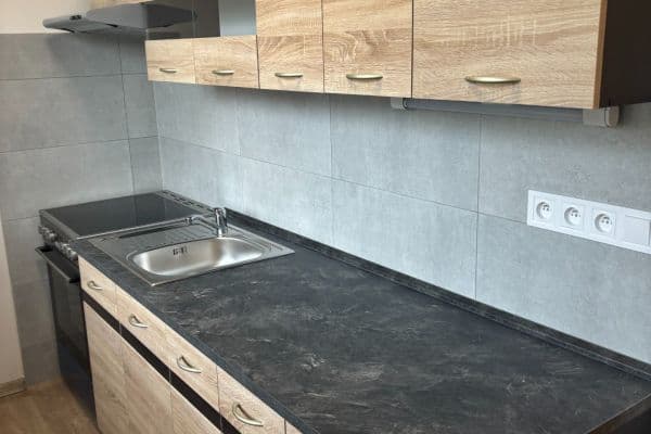 Prenájom bytu 2-izbový 54 m², třída Svobody, Zlín Prenájom bytu 2-izbový 54 m², třída Svobody, Zlín