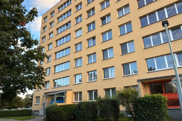 Prenájom bytu 2-izbový 44 m², Květnového vítězství, Praha Prenájom bytu 2-izbový 44 m², Květnového vítězství, Praha