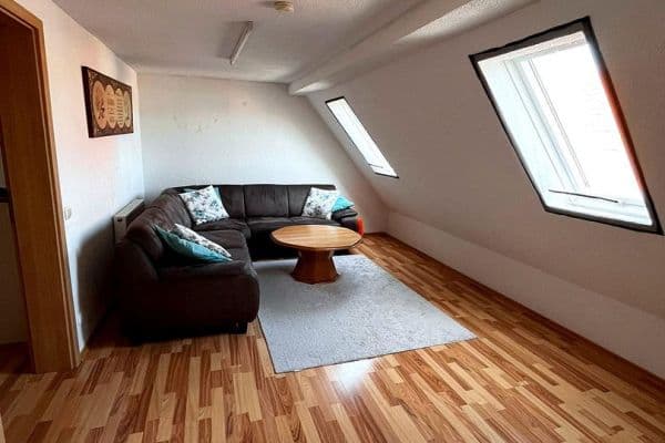 Prenájom bytu 3-izbový 69 m², Abstatter Straße 36, Untergruppenbach Prenájom bytu 3-izbový 69 m², Abstatter Straße 36, Untergruppenbach