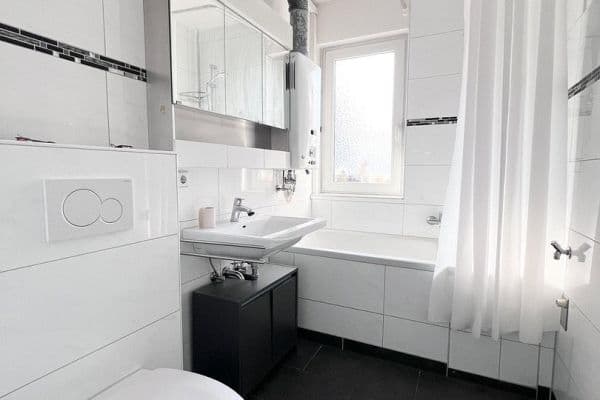 Predaj bytu 2-izbový 55 m², Gymnasiumstraße 153, Pforzheim, Bádensko-Wurttembersko Predaj bytu 2-izbový 55 m², Gymnasiumstraße 153, Pforzheim, Bádensko-Wurttembersko