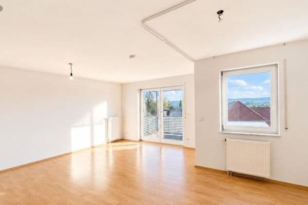 Prenájom bytu 1-izbový 45 m², Fürstenbergstrasse 96, Konstanz Prenájom bytu 1-izbový 45 m², Fürstenbergstrasse 96, Konstanz