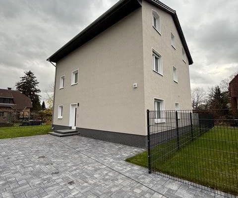 Prenájom bytu 3-izbový 83 m², Bremer Str 53, Berlin, Berlín Prenájom bytu 3-izbový 83 m², Bremer Str 53, Berlin, Berlín