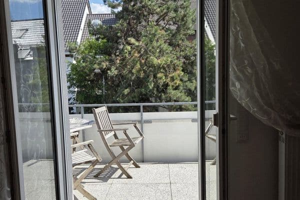 Prenájom bytu 2-izbový 80 m², Nürnberg, Bavorsko Prenájom bytu 2-izbový 80 m², Nürnberg, Bavorsko