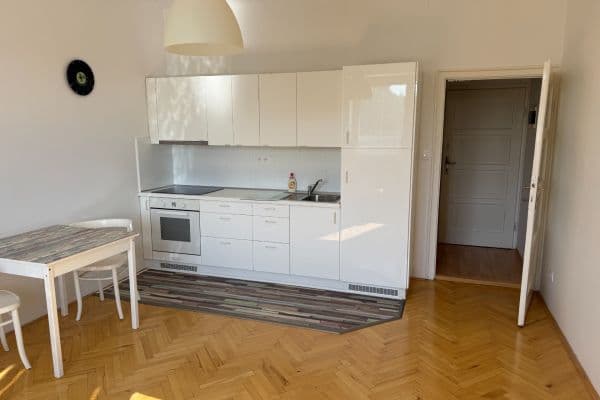 Prenájom bytu 2-izbový 37 m², Jílkova, Brno, Jihomoravský kraj Prenájom bytu 2-izbový 37 m², Jílkova, Brno, Jihomoravský kraj