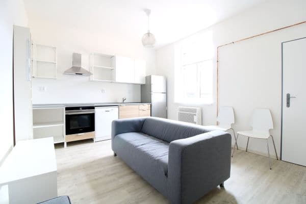 Prenájom bytu 2-izbový 61 m², Riegrova, Roztoky Prenájom bytu 2-izbový 61 m², Riegrova, Roztoky