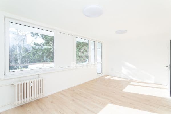 Predaj bytu 4-izbový 86 m², Přecechtělova, Praha Predaj bytu 4-izbový 86 m², Přecechtělova, Praha