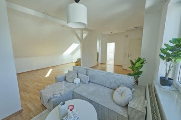 Prenájom bytu 1-izbový 40 m², Herforder Straße 209, Bielefeld, Severné Porýnie - Westfálsko Prenájom bytu 1-izbový 40 m², Herforder Straße 209, Bielefeld, Severné Porýnie - Westfálsko