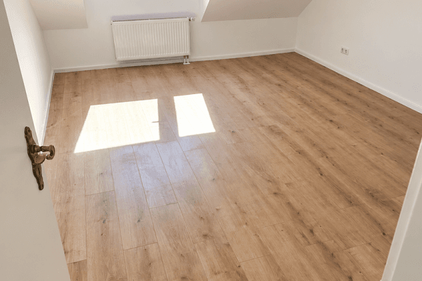 Prenájom bytu 3-izbový 50 m², Hahnenstraße 14, Hannover, Dolné Sasko Prenájom bytu 3-izbový 50 m², Hahnenstraße 14, Hannover, Dolné Sasko