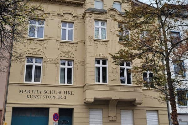 Prenájom bytu 2-izbový 71 m², Düsseldorf, Severné Porýnie - Westfálsko Prenájom bytu 2-izbový 71 m², Düsseldorf, Severné Porýnie - Westfálsko