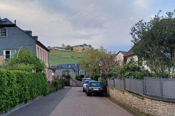 Predaj domu 200 m², pozemok 274 m², Geisenheim Johannisberg Predaj domu 200 m², pozemok 274 m², Geisenheim Johannisberg