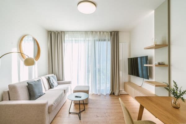 Prenájom bytu 1-izbový 30 m², Jarní, Brno Prenájom bytu 1-izbový 30 m², Jarní, Brno