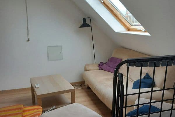 Prenájom bytu 2-izbový 70 m², Düsseldorf, Severné Porýnie - Westfálsko Prenájom bytu 2-izbový 70 m², Düsseldorf, Severné Porýnie - Westfálsko