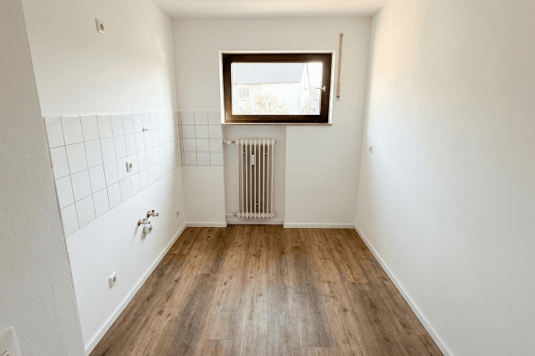 Prenájom bytu 3-izbový 69 m², Ostfildern Prenájom bytu 3-izbový 69 m², Ostfildern
