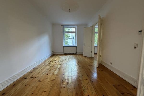 Prenájom bytu 3-izbový 101 m², Koselstraße 26, Frankfurt am Main, Hesensko Prenájom bytu 3-izbový 101 m², Koselstraße 26, Frankfurt am Main, Hesensko
