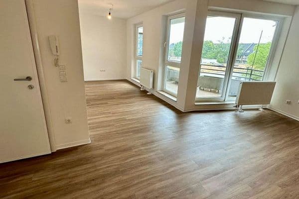 Prenájom bytu 4-izbový 135 m², Färberstr. 100, Düsseldorf, Severné Porýnie - Westfálsko Prenájom bytu 4-izbový 135 m², Färberstr. 100, Düsseldorf, Severné Porýnie - Westfálsko