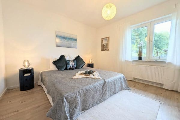 Predaj domu 182 m², pozemok 1.284 m², Fuldatal Predaj domu 182 m², pozemok 1.284 m², Fuldatal