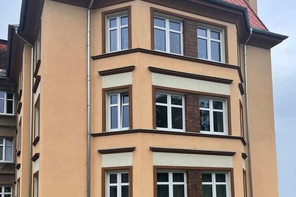 Prenájom bytu 3-izbový 94 m², Lounská, Teplice Prenájom bytu 3-izbový 94 m², Lounská, Teplice