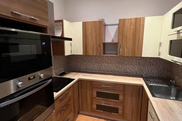 Prenájom bytu 3-izbový 79 m², 17. listopadu, Říčany Prenájom bytu 3-izbový 79 m², 17. listopadu, Říčany