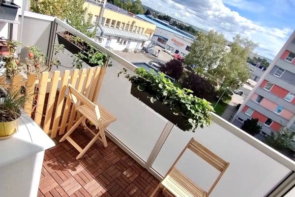 Prenájom bytu 3-izbový 73 m², Dlouhá, České Budějovice Prenájom bytu 3-izbový 73 m², Dlouhá, České Budějovice