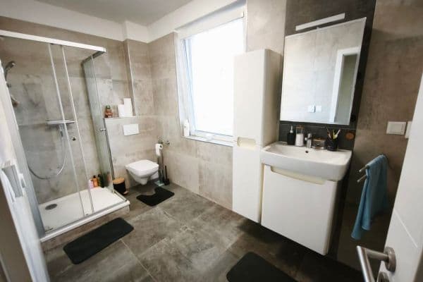 Prenájom bytu 2-izbový 52 m², Kotkova, Liberec, Liberecký kraj Prenájom bytu 2-izbový 52 m², Kotkova, Liberec, Liberecký kraj