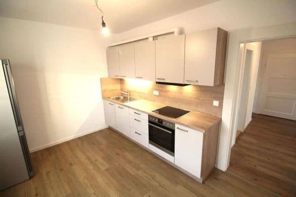 Prenájom bytu 2-izbový 59 m², Ingolstadt, Bavorsko Prenájom bytu 2-izbový 59 m², Ingolstadt, Bavorsko
