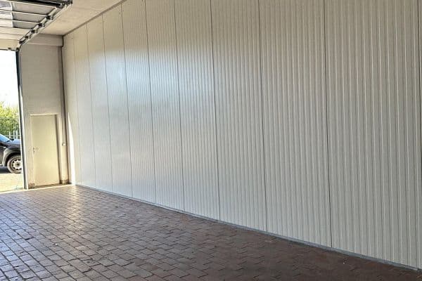 Prenájom nebytového priestoru 120 m², Friedrich Kaiser Strasse 13, Iserlohn, Severné Porýnie - Westfálsko Prenájom nebytového priestoru 120 m², Friedrich Kaiser Strasse 13, Iserlohn, Severné Porýnie - Westfálsko