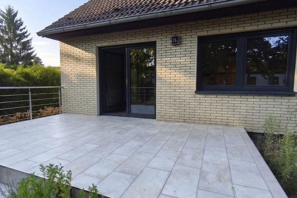 Prenájom bytu 3-izbový 95 m², Berlin Reinickendorf, Berlín Prenájom bytu 3-izbový 95 m², Berlin Reinickendorf, Berlín