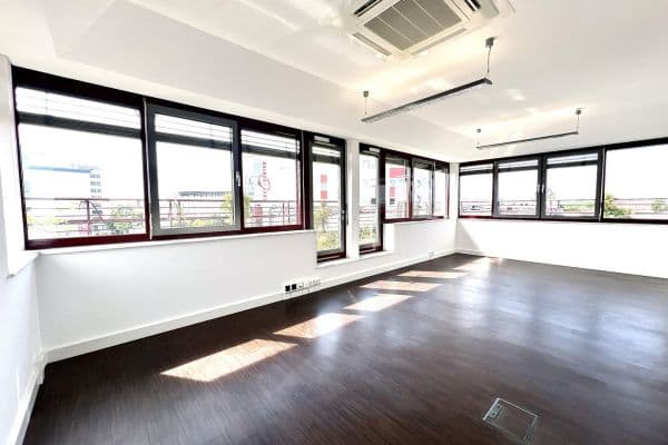 Prenájom kancelárie 170 m², Nürnberger Str. 2a-4, Hanau, Hesensko Prenájom kancelárie 170 m², Nürnberger Str. 2a-4, Hanau, Hesensko