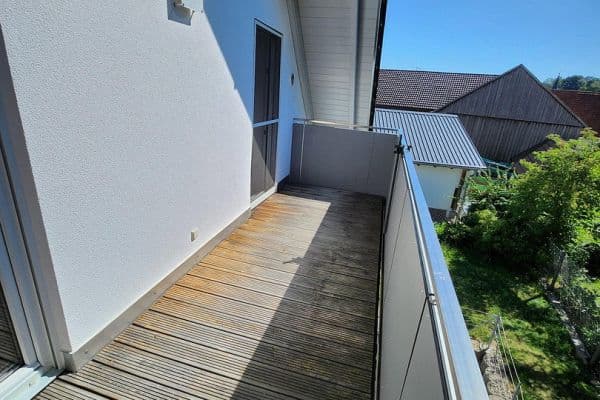 Prenájom bytu 2-izbový 68 m², Heretsrieder Str. 22a, Biberbach Prenájom bytu 2-izbový 68 m², Heretsrieder Str. 22a, Biberbach