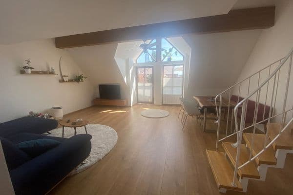 Prenájom bytu 3-izbový 74 m², Sandstr. 5, Weichs, Bavorsko Prenájom bytu 3-izbový 74 m², Sandstr. 5, Weichs, Bavorsko
