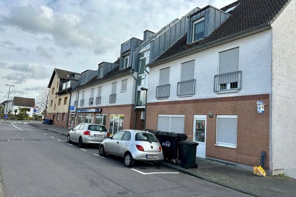 Prenájom bytu 2-izbový 59 m², Burgstr. 44, Leverkusen Prenájom bytu 2-izbový 59 m², Burgstr. 44, Leverkusen