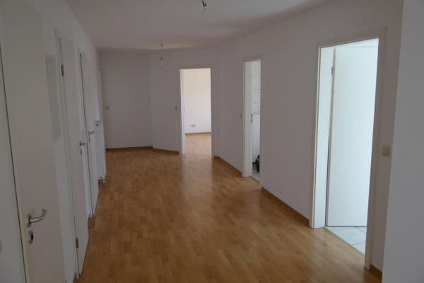 Prenájom bytu 3-izbový 101 m², Überlingerstr. 4, Rottweil Prenájom bytu 3-izbový 101 m², Überlingerstr. 4, Rottweil
