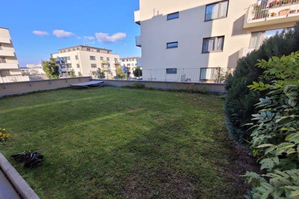 Predaj bytu 2-izbový 56 m², T. G. Masaryka, SO POÚ Roztoky Predaj bytu 2-izbový 56 m², T. G. Masaryka, SO POÚ Roztoky