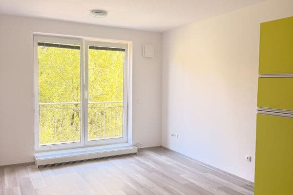Prenájom bytu 2-izbový 47 m², U Dlouhé stěny, Jihlava, Kraj Vysočina Prenájom bytu 2-izbový 47 m², U Dlouhé stěny, Jihlava, Kraj Vysočina