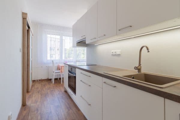 Predaj bytu 1-izbový 44 m², Na Hliněnce, Nová Včelnice Predaj bytu 1-izbový 44 m², Na Hliněnce, Nová Včelnice