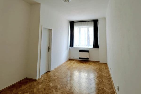 Prenájom bytu 2-izbový 38 m², V Horkách, Praha Prenájom bytu 2-izbový 38 m², V Horkách, Praha