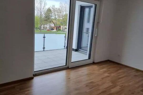 Prenájom bytu 2-izbový 68 m², Ulmerstr., Villingen-Schwenningen Prenájom bytu 2-izbový 68 m², Ulmerstr., Villingen-Schwenningen